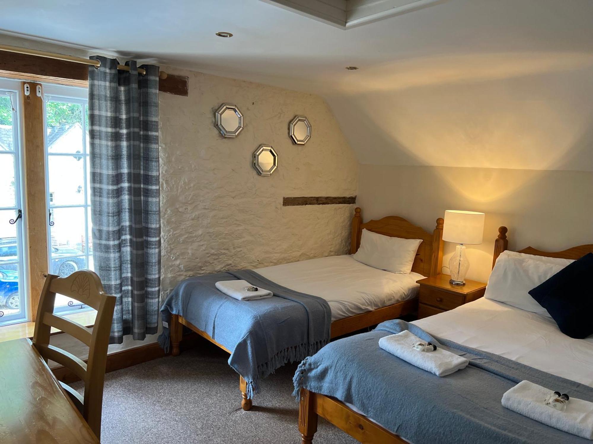 Orchardleigh Estate Hotel Frome Exterior photo