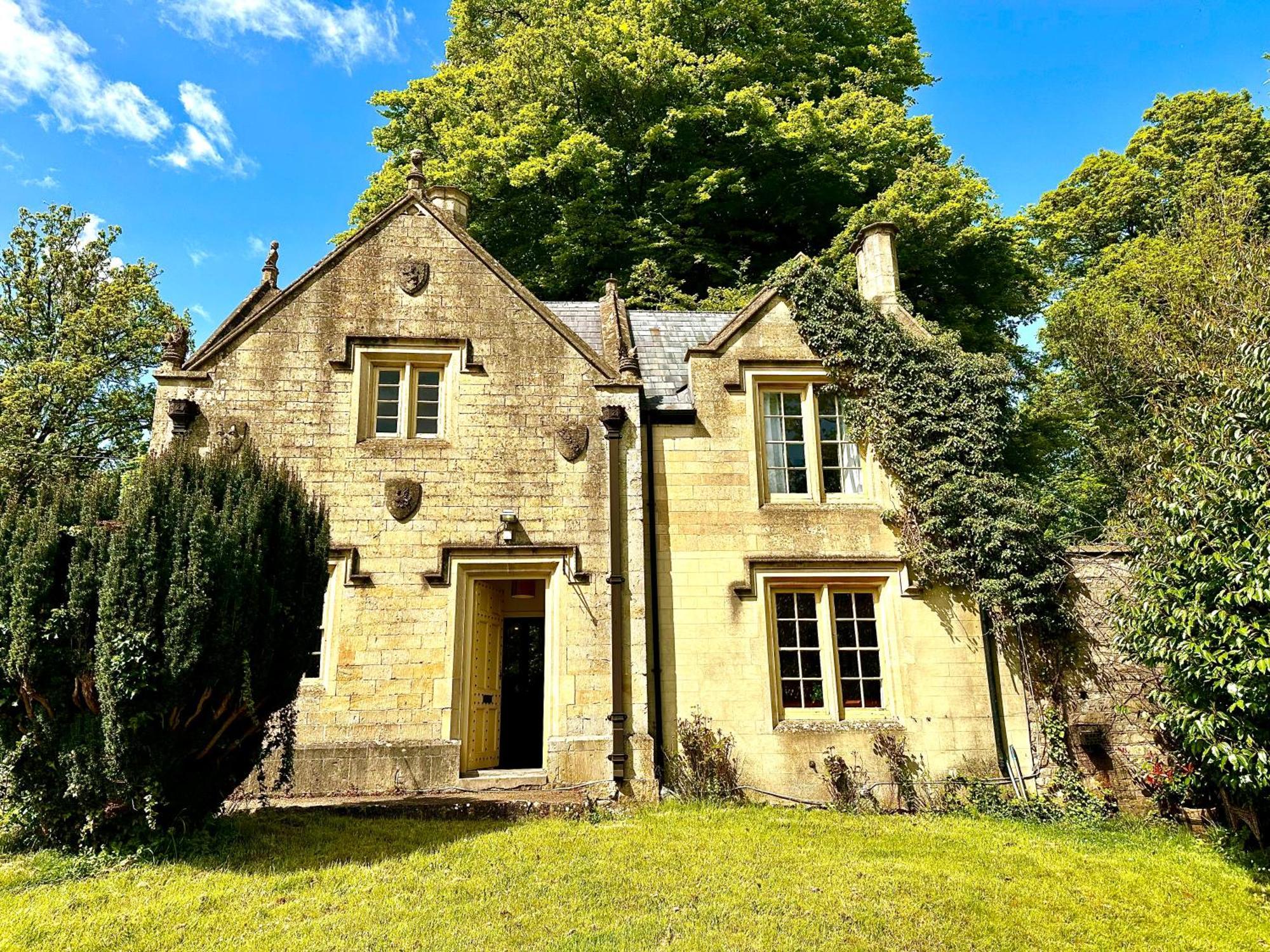Orchardleigh Estate Hotel Frome Exterior photo