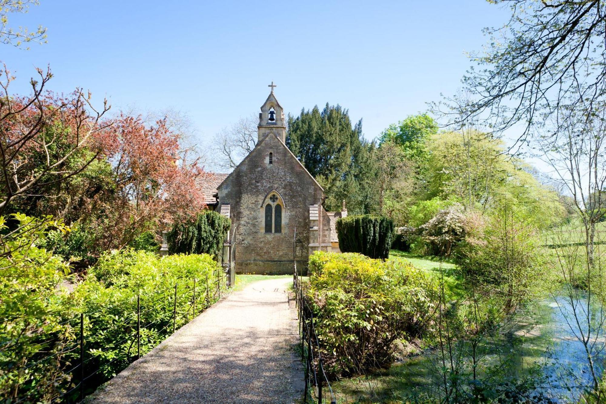 Orchardleigh Estate Hotel Frome Exterior photo